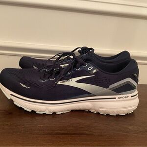 Brooks Women’s Ghost 15 Running Shoes